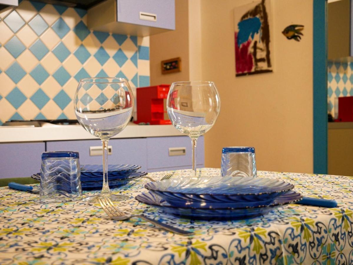 Mare Roccia Beachfront Leilighet